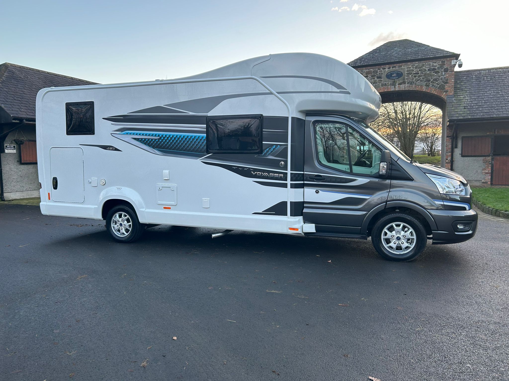NEW Swift Voyager 485